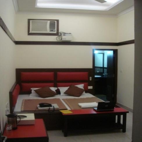 Vivek Hotel ニューデリー 部屋 写真